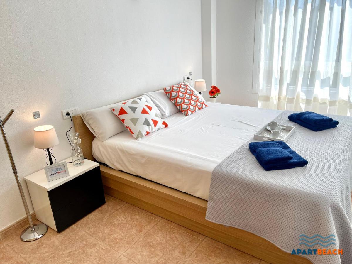 Apartbeach Los Juncos Residencial Piscinas Y Petanca Ла-Пинеда Экстерьер фото