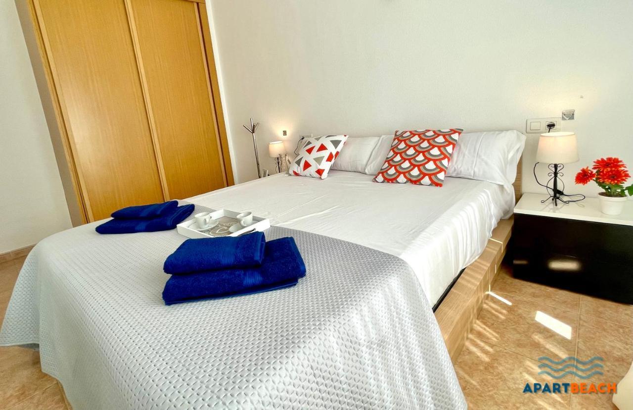 Apartbeach Los Juncos Residencial Piscinas Y Petanca Ла-Пинеда Экстерьер фото